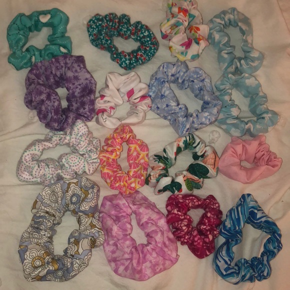 diy Accessories - various scrunchies diy Accessories - various scrunchies